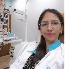 Dra. Maria  Priscila  Quiñonez García, Oftalmología