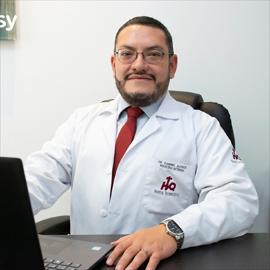 Dr. Gabriel Acosta Páez, Medicina Interna