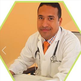 Dr. Ricardo Rojas Valdez, Cirugía Pediátrica