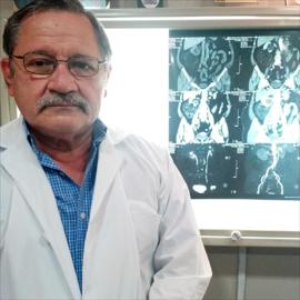 Dr. VICTOR MIGUEL PEÑA PRADO, Cirugía Urológica