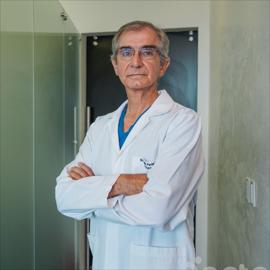 Dr. Danilo Rafael Pasternak Zambrano, Neurocirugía
