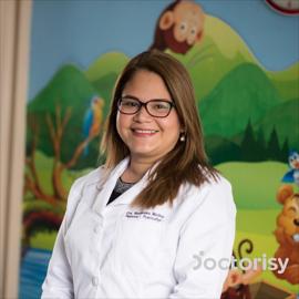 Dra. Mercedes  Del Carmen Molina Quintero, Pediatría