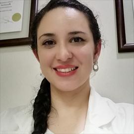 Dra. Carmen L Hernández P, Ginecología y Obstetricia