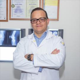 Dr. German Salazar Arguello, Ortopedia y Traumatología