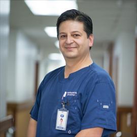 Dr. Eduardo Rosales Ullauri, Cardiología