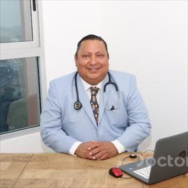 Dr. Julio Bravo Barros, Neurocirugía