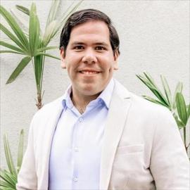 Dr. Juan Andres Espinoza  Plaza, Terapia Familiar