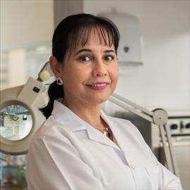 Dra. Edith Marroquín Carrillo, Dermatología