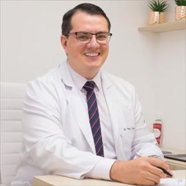 Dr. Pablo Torres Córdova, Alergología