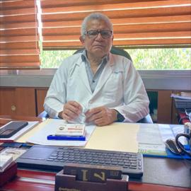 Dr. Oswaldo Farfán Bermudez, Ginecología y Obstetricia