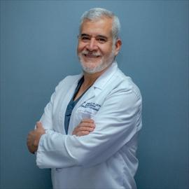 Dr. Osberto Octavio De León López, Neurocirugía