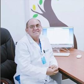 Dr. Jorge Ocaña  García, Urología Pediatrica