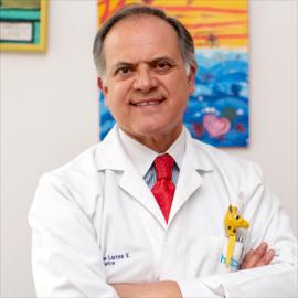 Dr. Mauricio Iván Larrea Velasco, Pediatría