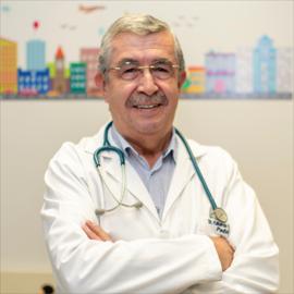 Dr. Eduardo Palacios Durán, Pediatría
