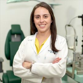 Dra. María Cristina Gabela  Gabela, Oftalmología