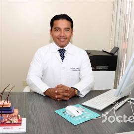 Dr. Hugo Domínguez Menoscal, Dermatología
