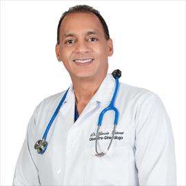 Dr. Francisco José García Estevéz, Ginecología y Obstetricia