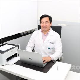 Dr. Brenner Sabando Vélez, Hematología
