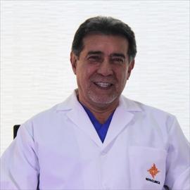 Dr. Francisco Antonio Cruz Espinosa, Ginecología y Obstetricia