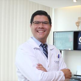 Dr. Pablo Enríquez Romo, Cirugía de Hombro y Codo