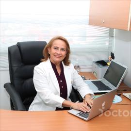 Dr. Mercedes Ortiz De Chávez, Pediatría