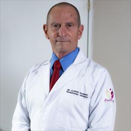 Dr. Alfredo  Jesús  Navarro González , Ortopedia y Traumatología
