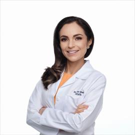 Dr. Ana Margarita Barreno Layedra, Pediatría