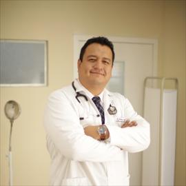 Dr. Pedro Carrasco Uruchima, Cirugía Vascular