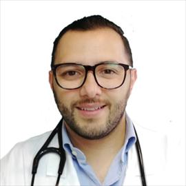 Dr. Dorian Toledo Bóleres, Nefrología