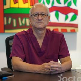 Dr. Oscar Gilbert Ramírez, Cirugía Urológica