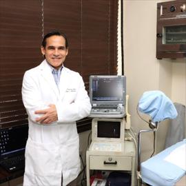 Dr. Francisco José Mena Silva, Ginecología y Obstetricia