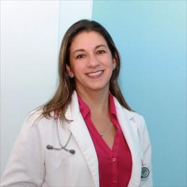 Dr. Alicia Negrete Argenzio, Pediatría