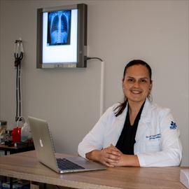 Dra. Luisa Fernanda Martínez Valdeavellano, Pediatría