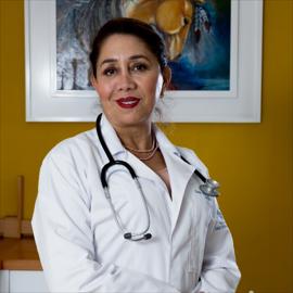 Dra. Margarita Molina  Alvarado, Medicina Interna