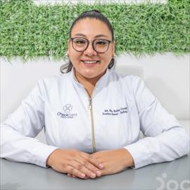 Dr. María  Belén Castillo L, Odontología
