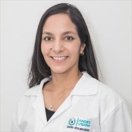 Dr. Fitha Vásquez García, Oftalmología