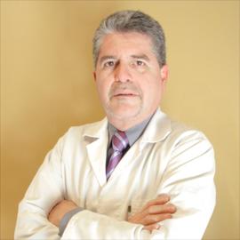 Dr. Manuel Iturralde Segovia, Cirugía Plástica
