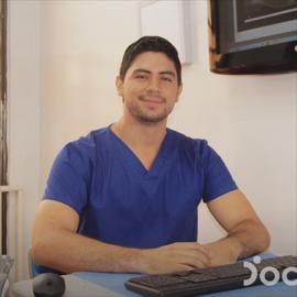 Dr. Steven Bonilla  Sanchez, Odontología