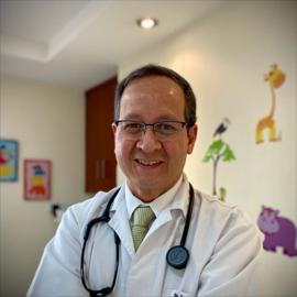 Dr. Fernando Montaño Prado, Pediatría