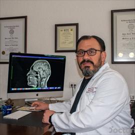Dr. Pedro Brol ., Neurocirugía